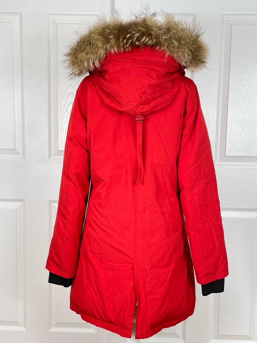 Canada Goose Red Parka with Fur-Trimmed Hood Size Large - Picture 3 of 14